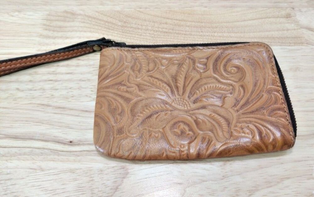 Patricia Nash St. Croce Zip Pouch Wallet Wristlet Tooled Leather Florence Brown